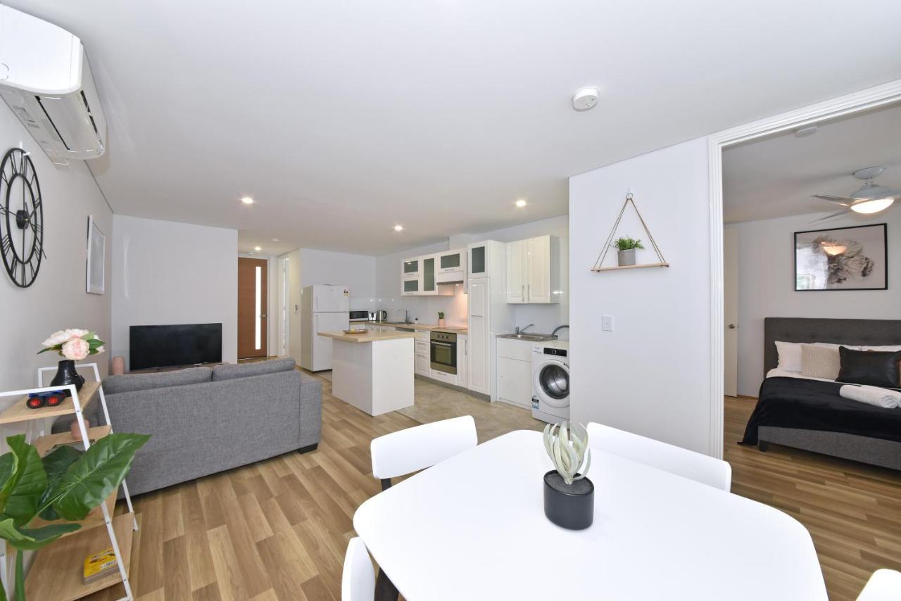 2X2 Modern Apartment Near Airport And City Perth Buitenkant foto