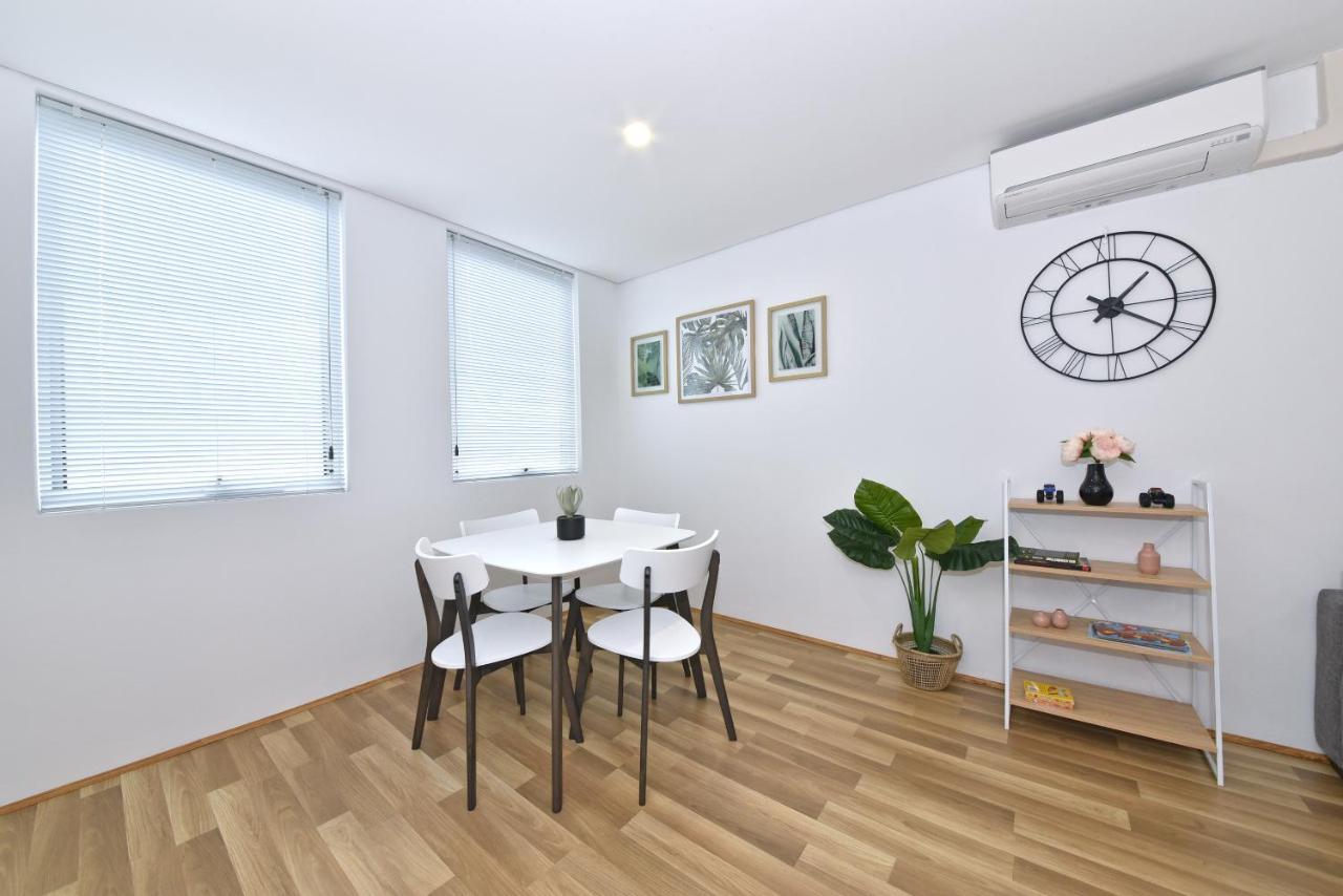 2X2 Modern Apartment Near Airport And City Perth Buitenkant foto