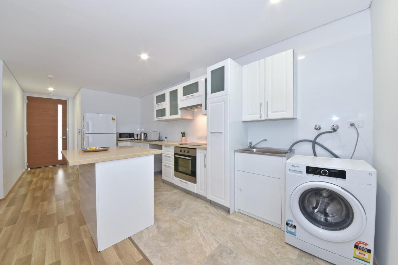 2X2 Modern Apartment Near Airport And City Perth Buitenkant foto