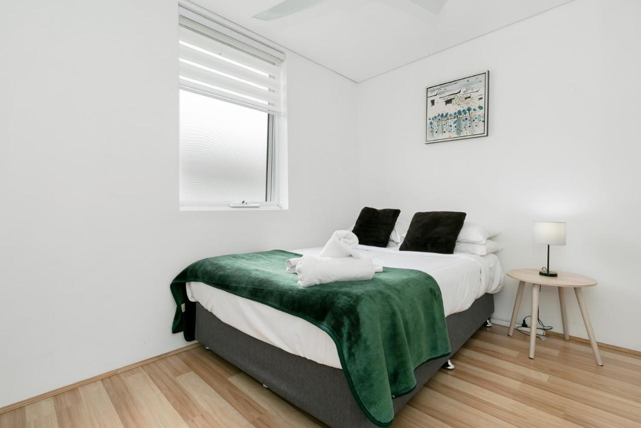 2X2 Modern Apartment Near Airport And City Perth Buitenkant foto