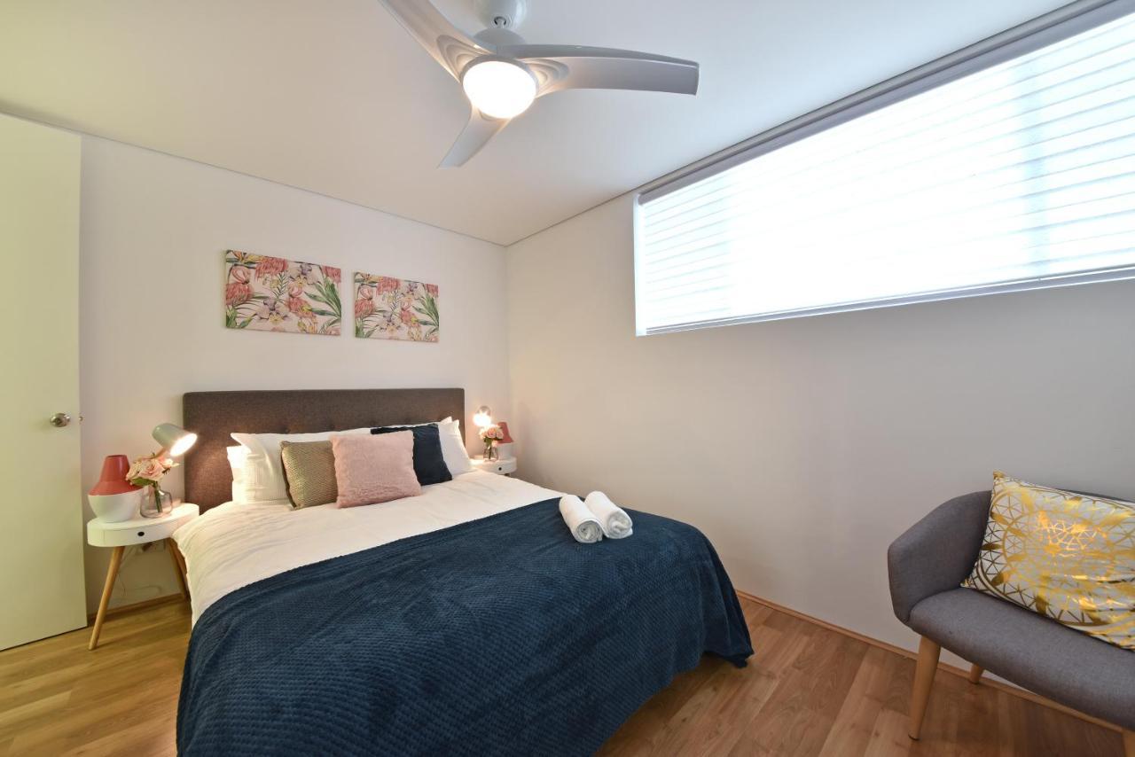 2X2 Modern Apartment Near Airport And City Perth Buitenkant foto