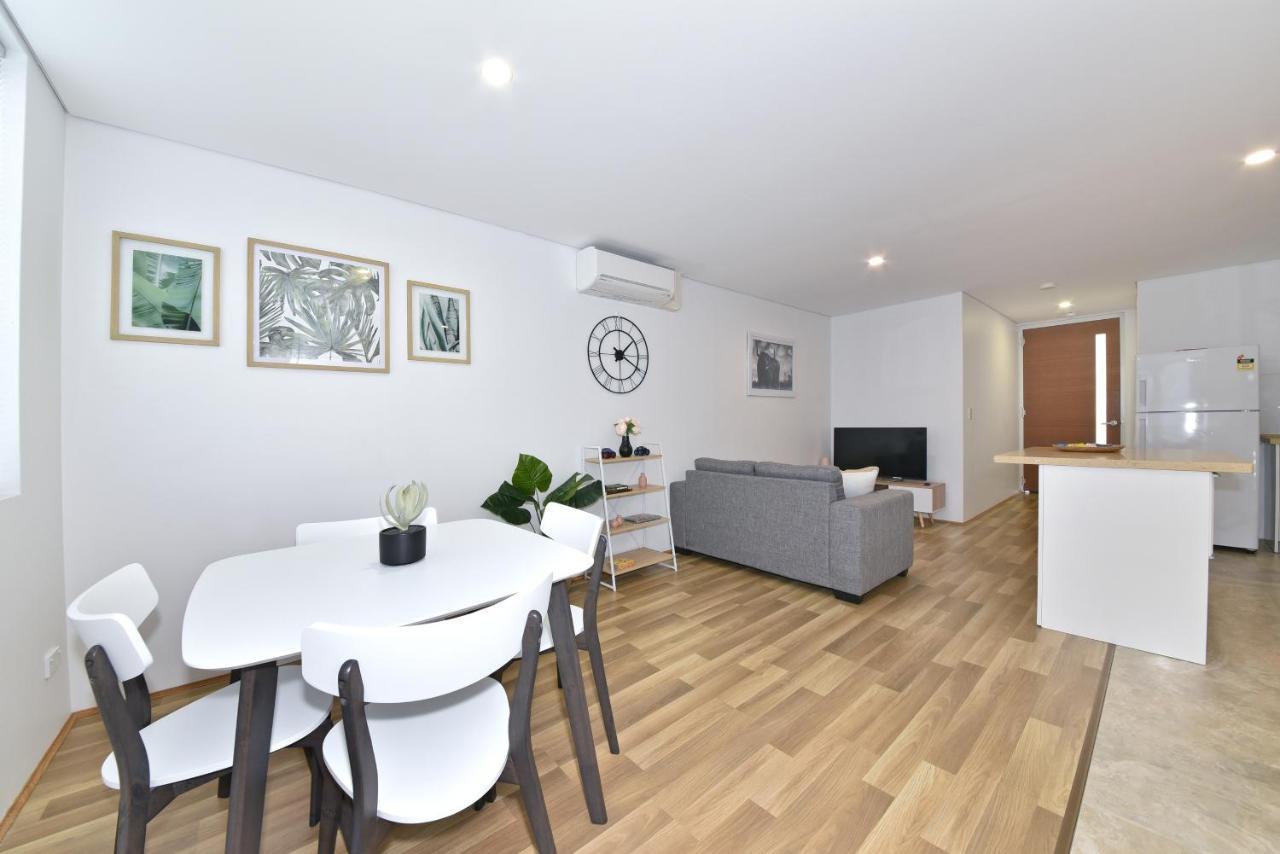 2X2 Modern Apartment Near Airport And City Perth Buitenkant foto