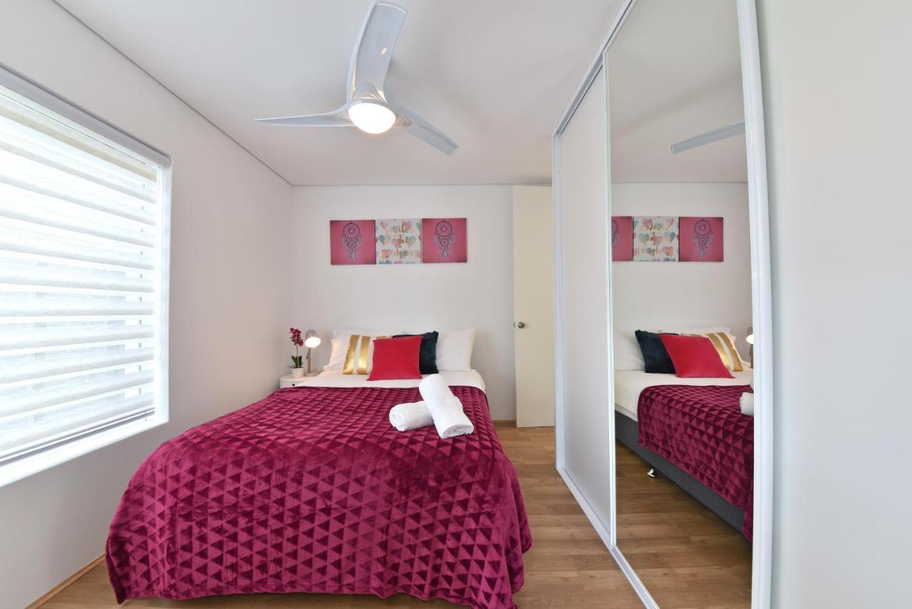 2X2 Modern Apartment Near Airport And City Perth Buitenkant foto