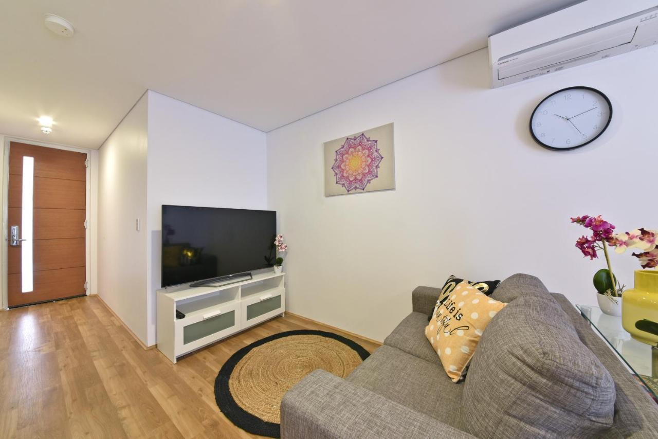2X2 Modern Apartment Near Airport And City Perth Buitenkant foto
