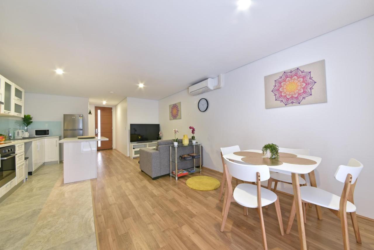 2X2 Modern Apartment Near Airport And City Perth Buitenkant foto