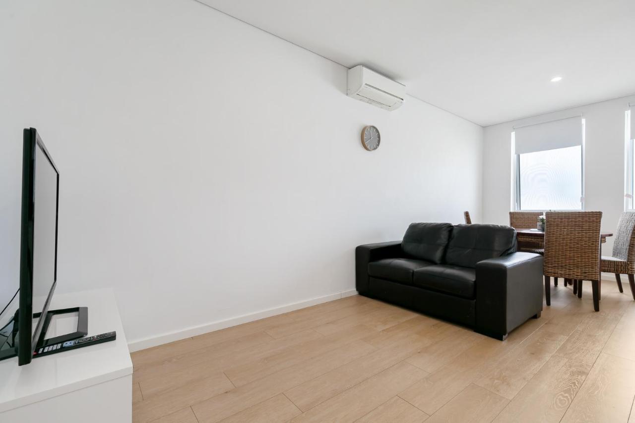 2X2 Modern Apartment Near Airport And City Perth Buitenkant foto