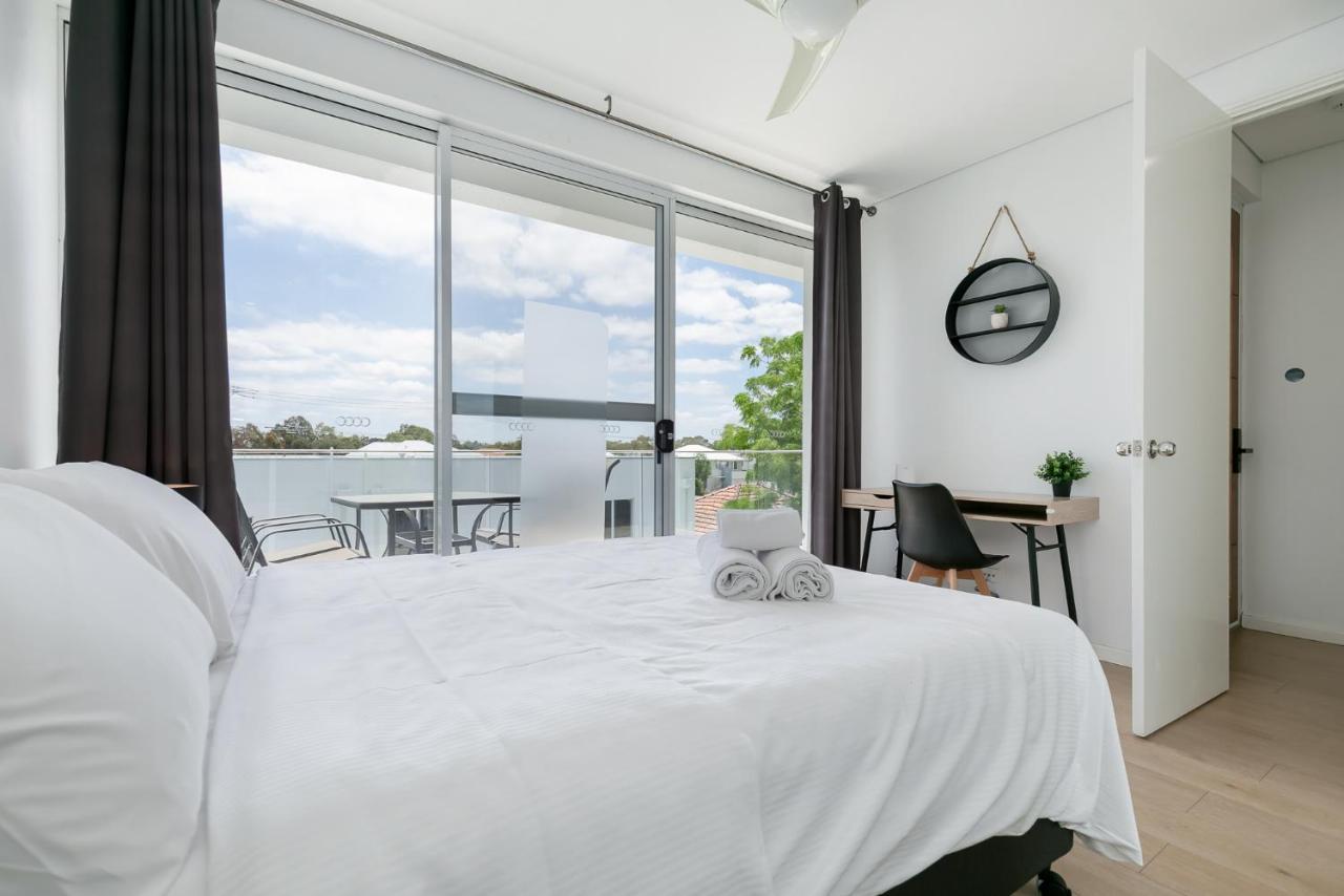 2X2 Modern Apartment Near Airport And City Perth Buitenkant foto